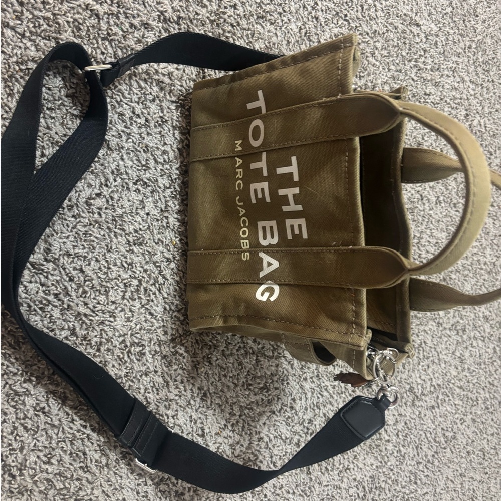 Marc Jacobs Tan Messenger Bag